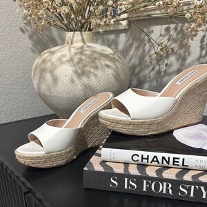 Steve Madden White Wedge Sandals